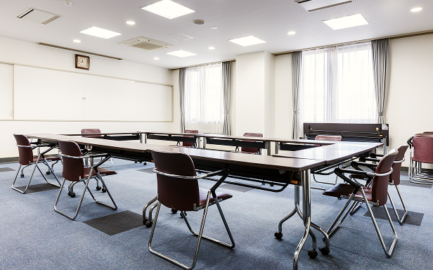 会議室として利用できる客室の様子